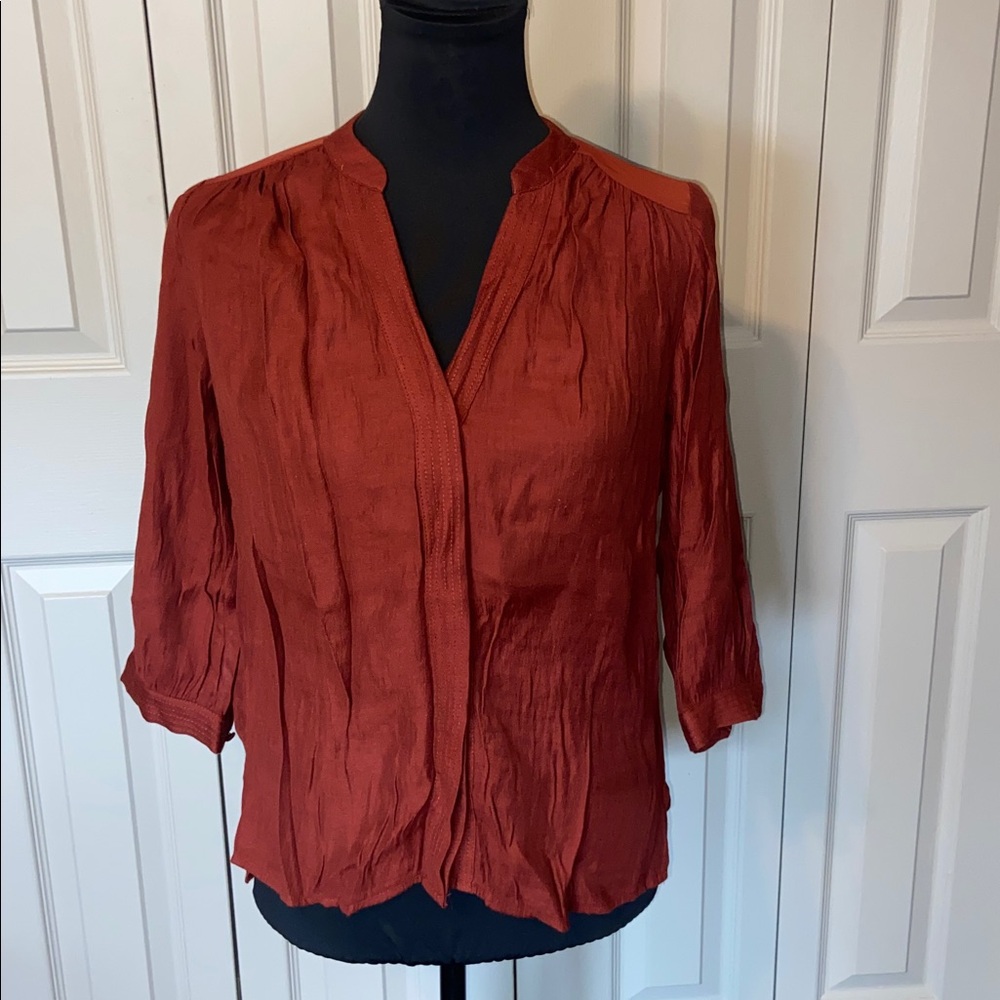 H & M Rust  3/4 Length Sleeve V-Neck Gauzy Lightweight Shirt Women's Size 6